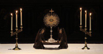 Eucharistic Adoration at the Dominican House of Studies in Washington, D.C. Photo: Fr. Lawrence Lew, O.P.