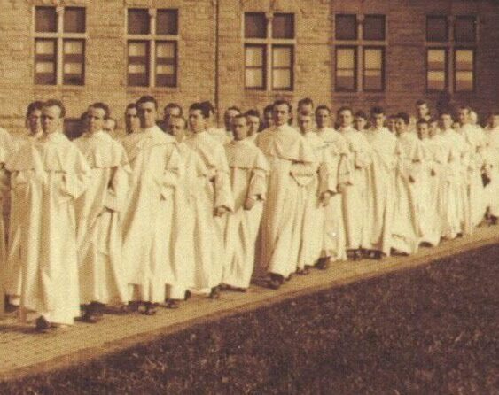 Picture of Dominican Friars of the Province of Saint Joseph in white habits from the historical archives